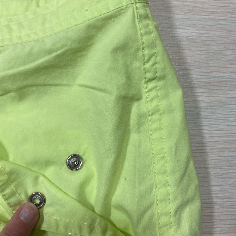 Columbia Women’s Yellow Snap Drawstring No Net Shorts PM - Picture 9 of 10